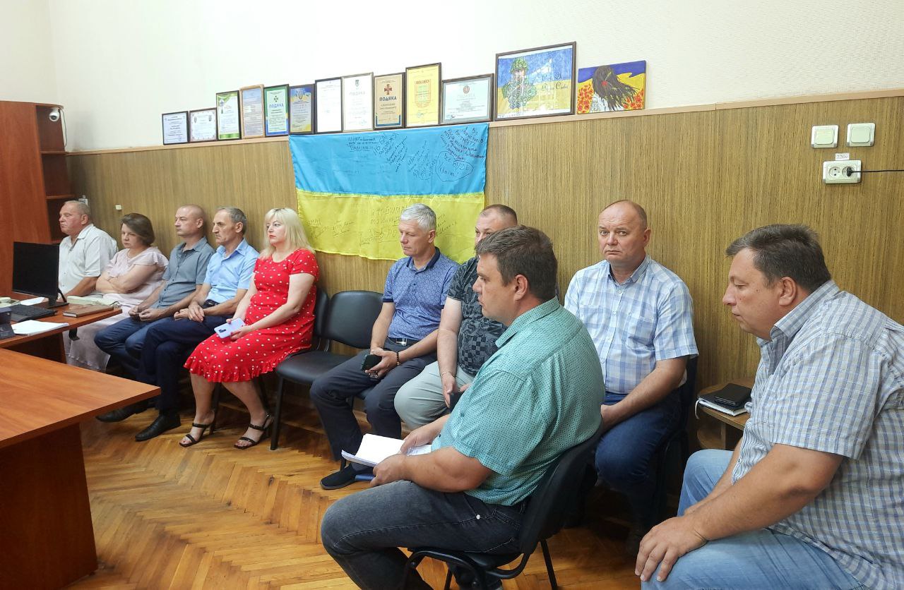 Апаратна нарада у Подільського міського голови Олега Албанського